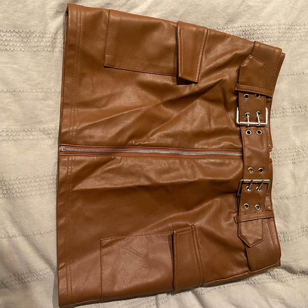 Leather skirt